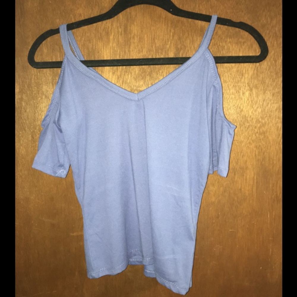 Cold shoulder top